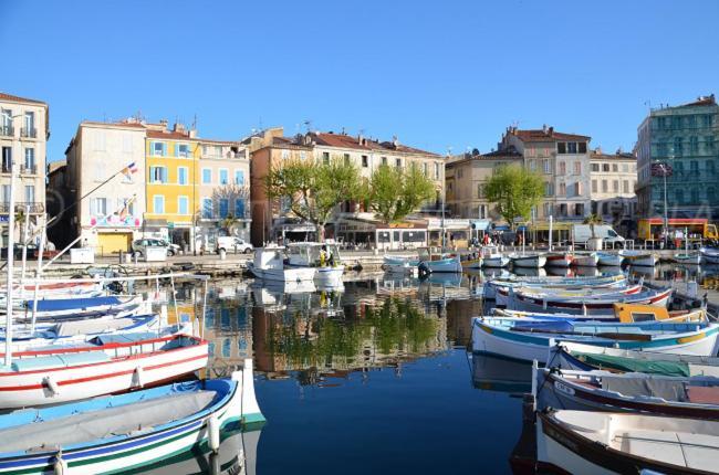 Blue Summer Vibes Appartment For 4P, Ac, Parking, Beachfront, Spa Access -5 La Ciotat Exterior foto